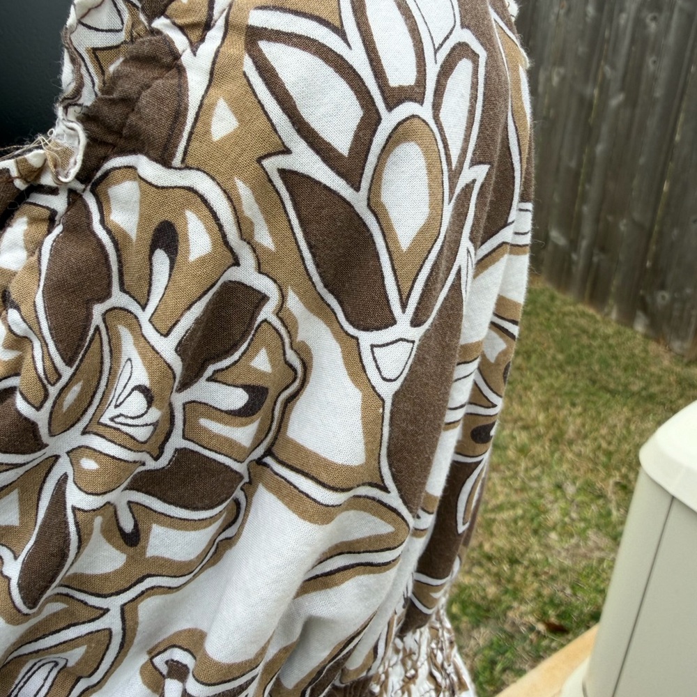 Brown and White Floral Dress - Picture 2 of 7
